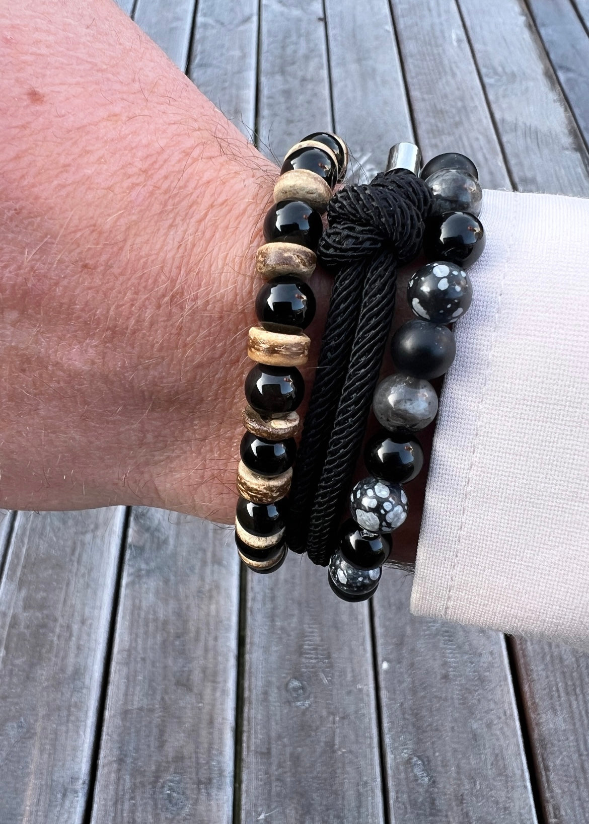 Titanium Edge Herenarmbanden Set – Zwart Koord, Zwarte Onyx, Labradoriet & Sneeuwvlok Obsidiaan